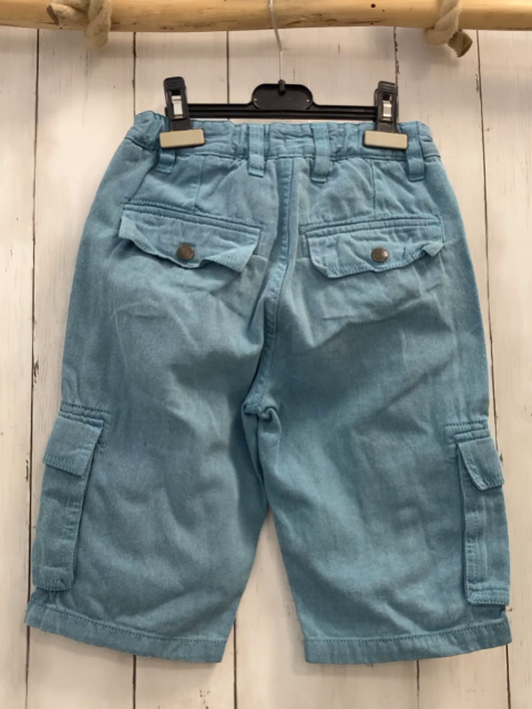 S´ Oliver  Shorts  Gr. 152  hellblau aufgesetzte Taschen  Bund verstellbar 
