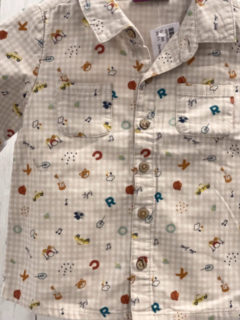 Sergent Major  Hemd  Gr. 86  weiß beige kariert Tierköpfe Buchstaben