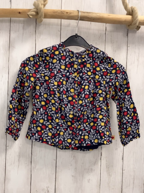 Sergent Major  Bluse  Gr. 104  schwarz mais rote Blumen weiße Blätter  