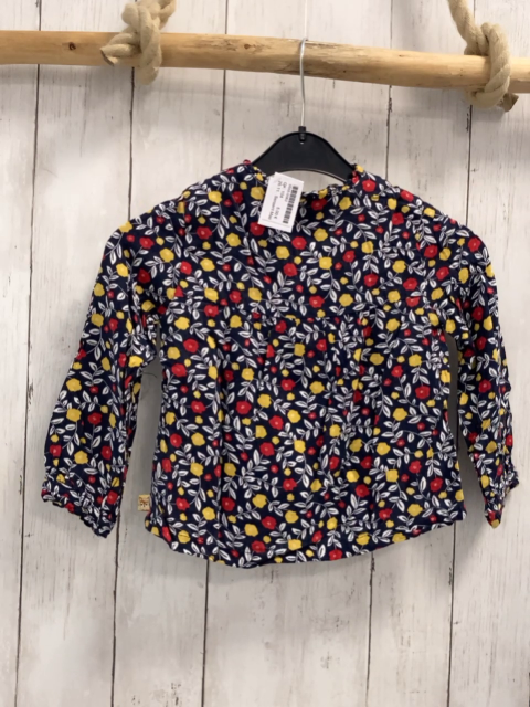 Sergent Major  Bluse  Gr. 104  schwarz mais rote Blumen weiße Blätter  