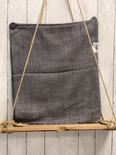 neu  Schaltuch  grau Herzen aus silb beige altrosa Steinen 