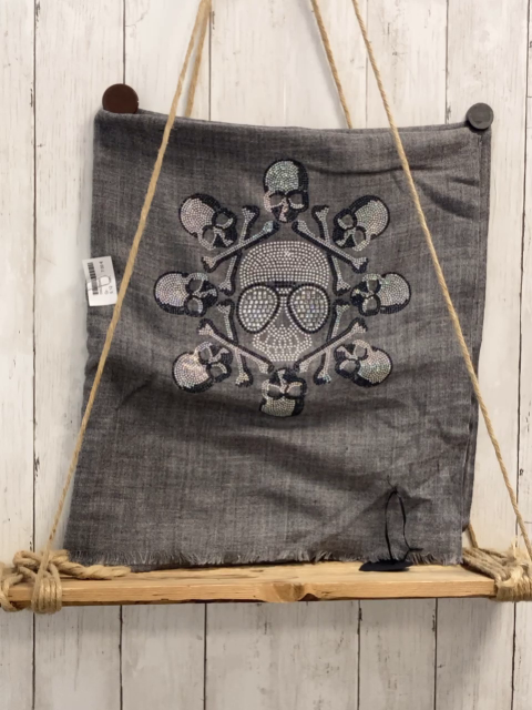 neu  Schaltuch  grau Totenköpfe Knochen aus bunten Steinen 