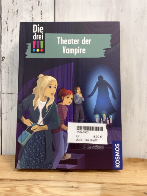 Die drei!!!  Buch Theater der Vampire 