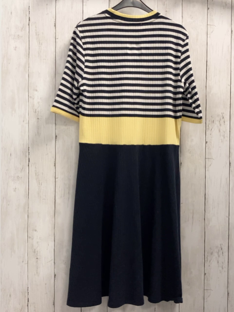 neu Esprit  Kleid  Gr. L schwarz weiß gelbe Streifen Rippen NP 49,00 € 