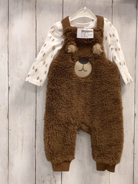 2tlg  Langarmshirt + Latzhose  Gr. 68  weiß braune Tannen + braun Teddy mit Bärengesicht 