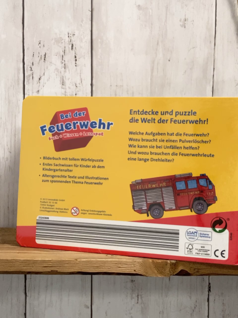 neu  Pappbuch + Würfelpuzzle  Bei der Feuewehr 