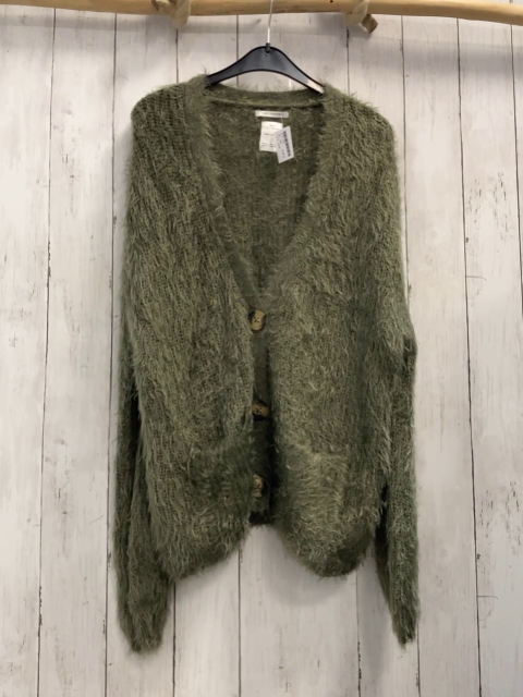 zara  Strickjacke  Gr. 164  kiwi flusig 