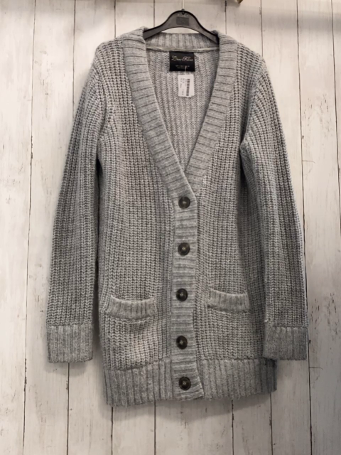 Zara  Strickjacke Gr. S grau braune Aufnäher an den Ellenbogen 