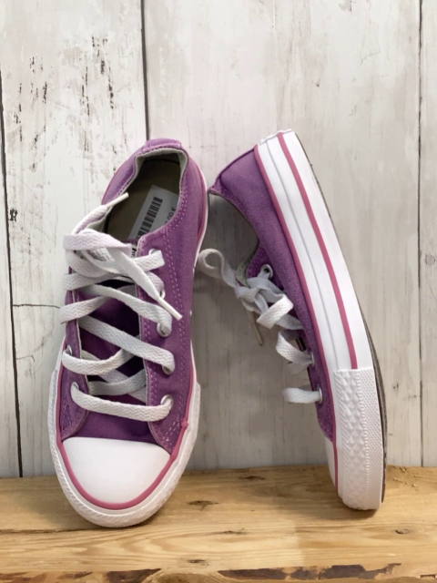 Converse  Leinenschuhe  Gr. 31  lavendel weiße Sohle + Schnürsenkel 