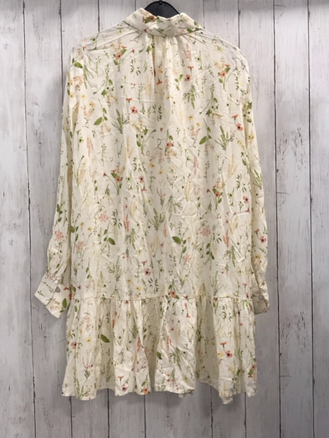 neu H&M  Kleid Gr. XS crerme Blumen Blätter NP 19,99 € 