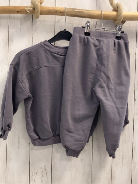 2tlg Zara  Pullover + Jogginghose  Gr. 104  grau 