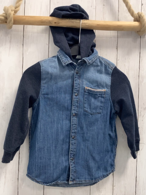 H&M  Hemd  Gr. 104  blau Jeans blaue Sweatärmel + -kapuze 