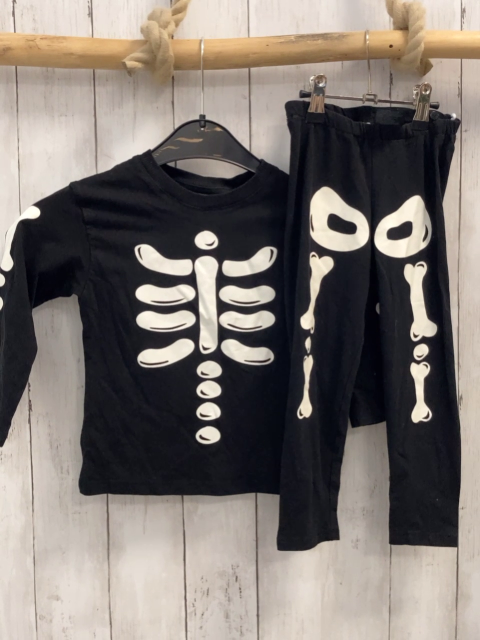 2tlg H&M  Schlafanzug  Gr. 98  schwarz weiße Knochen 