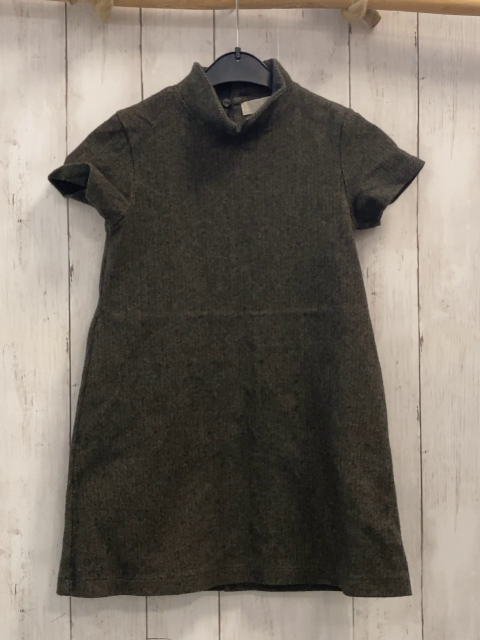 Zara  Kleid  Gr. 128  kiwi graue Zackensriefen 