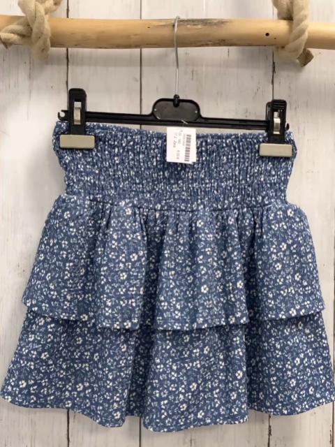 Zara  Rock Gr. 140  blau Struktur Rüschen weiße Blumen 