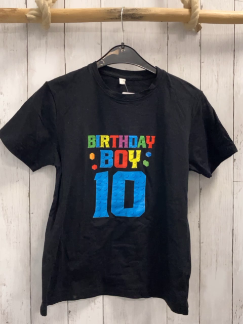   T-Shirt  Gr. 158/164  schwarz bunte Schrift 