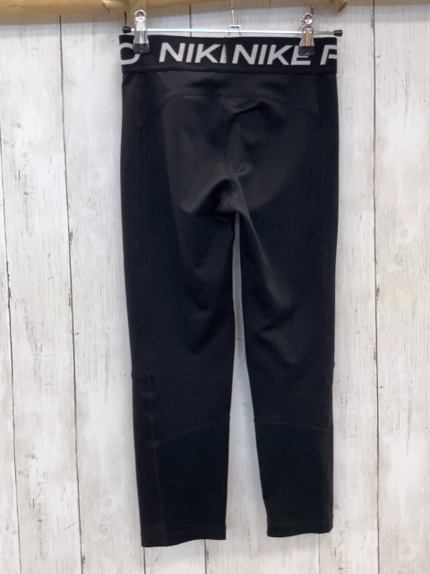 Nike  Sportleggings  Gr. 146  schwarz weiße Schrift am Bund 