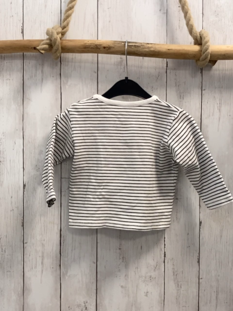  Pullover Gr. 86  weiß graue streifen braune Schrift