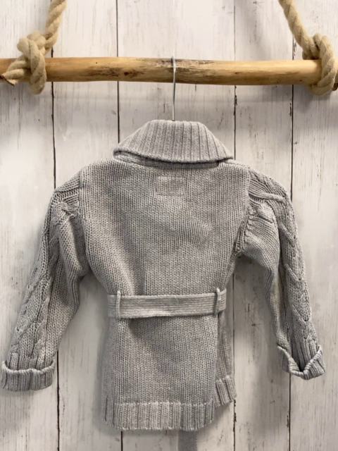 H&M  Strickjake  Gr. 80  hellgrau Zöpfe mit Gürtel