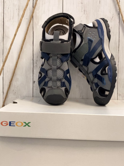 neu Geox Sandalen Gr. 36  grau blau