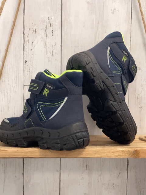 neu Richter  Boots  Gr. 31  blau schwarze Sohle hellgrüne Nähte gefüttert 