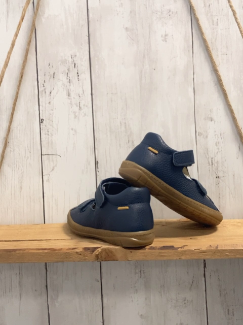 neu Primigi  Schuhe  Gr. 26  blau 