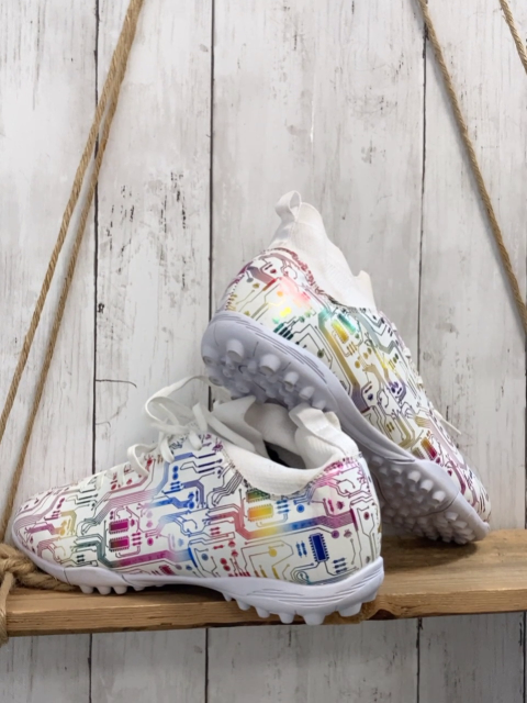  neu  Fußballschuhe  Gr. 43  creme bunter Glitzerdruck creme Strickbund weiße Sohle 