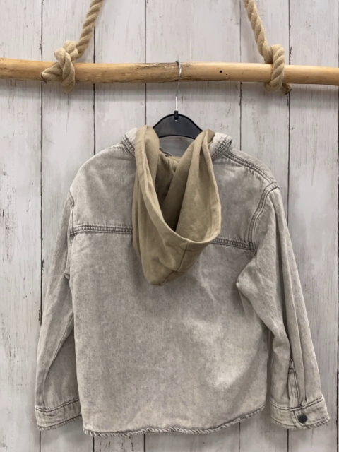 Zara  Hemd  Gr. 122  hellgrau Jeans sand Kapuze 