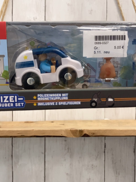 neu  Plastikspielzeug  Polizei und Räuberset 