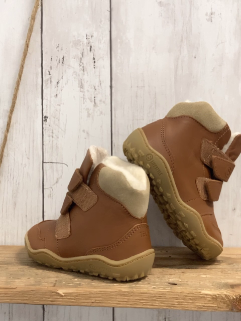 BLifestyle  Boots  Gr. 24  braun weißes Lammfellfutter NP 80 € 