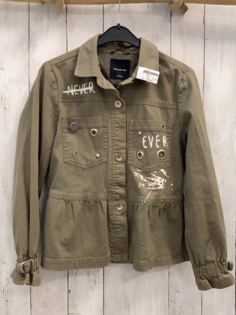 Reserved  Jacke  Gr. 146  kiwi weiße Schrift 
