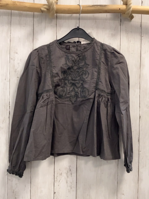 Mango  Bluse  Gr. 134  grau bestickt 