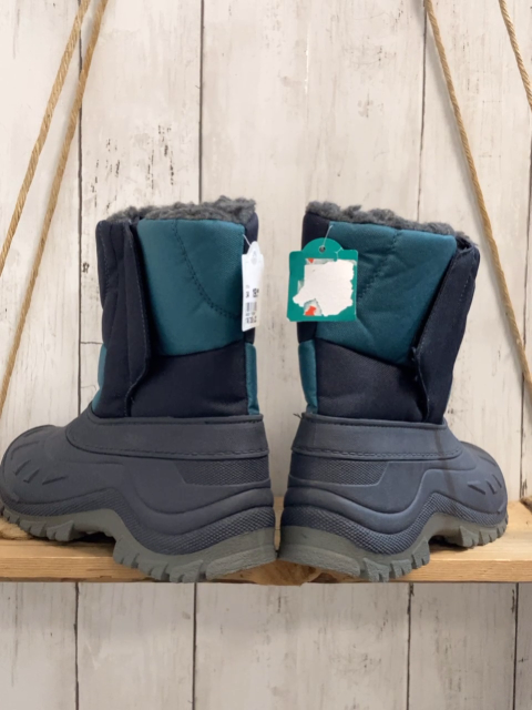 neu  Gummistiefel Gr. 34  grau petrol gefüttert NP 19,95 €