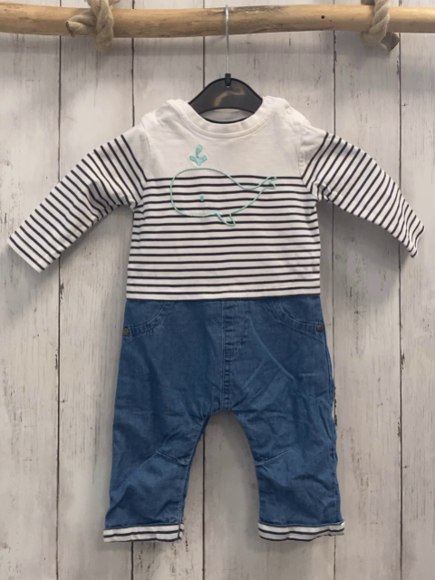   Overall Gr. 68  weiß blau gestreiftes Oberteil mit mint Wal gefütterte Jeanshose 