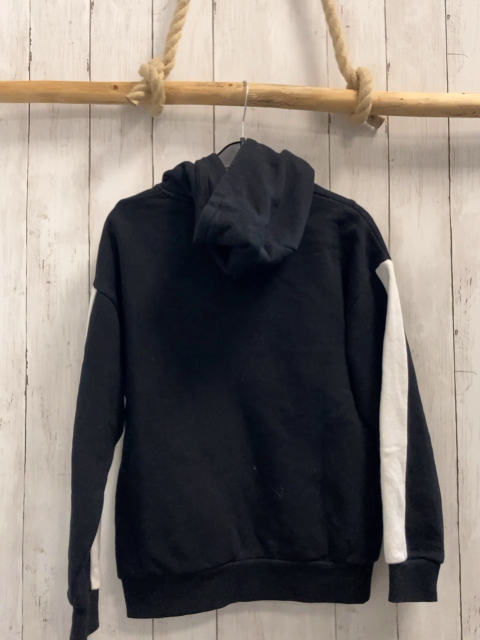 reserved Pullover Gr. 146  schwarz weiß gelbe Schrift