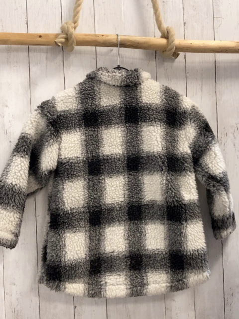 zara Teddyjacke Gr. 122  grau weiß schwarz kariert