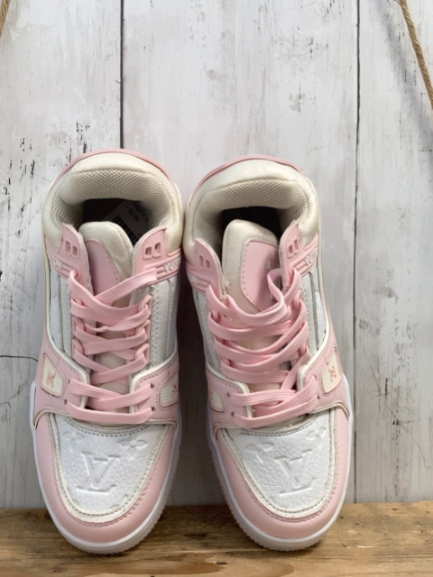 Louis Vuitton  Schuhe  Gr. 37  rosa weiß beige Ferse rosa Schnürsenkel 