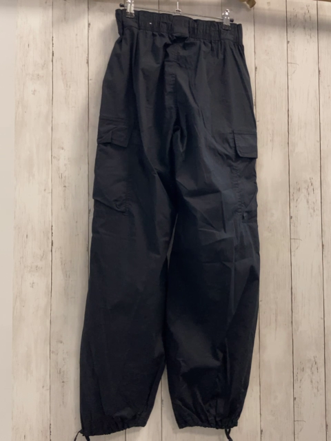 Nike Hose Gr. XS schwarz weites Bein