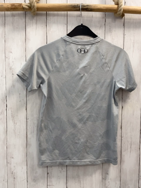 Under Armour  Sportshirt Gr. 140  hellgrau  weißer Druck 