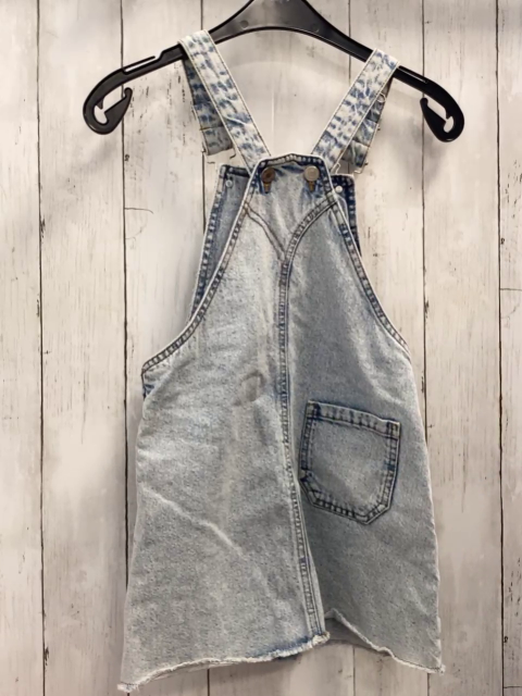 Zara  Trägerrock Gr. 128  hellblau Jeans 