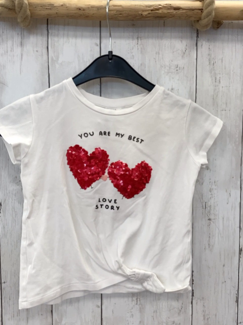 zara T-Shirt Gr. 110  weiß Pailettenherzen kurz geschnitten