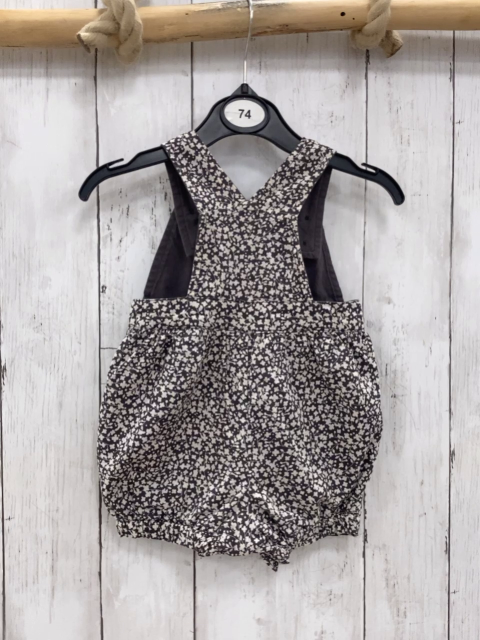   Playsuit  Gr. 62  dunkelgrau weiße Blumen 
