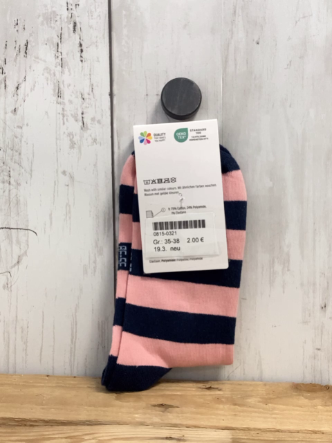 neu Socken Gr. 35-38  blau pink gestreift