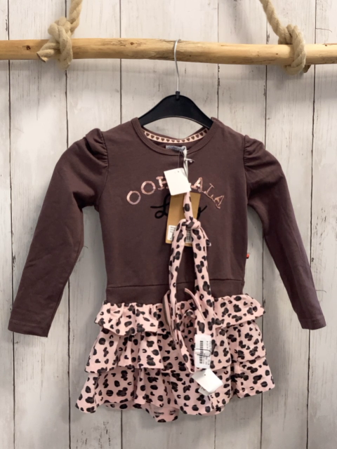 neu 2tlg Dirkje  Kleid + Stirnband  Gr. 98  braunes Oberteil mit Pailettenschrift rosa Rock mit schwarz braunem leoprint NP 27,99 € 