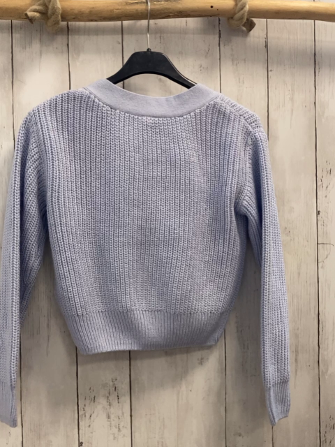  Strickjacke Gr. 134  hellblau