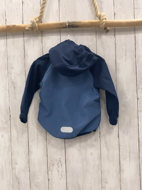 Softshelljacke Gr. 92  hellblau dunkelblaue Ärmel + Kapuze