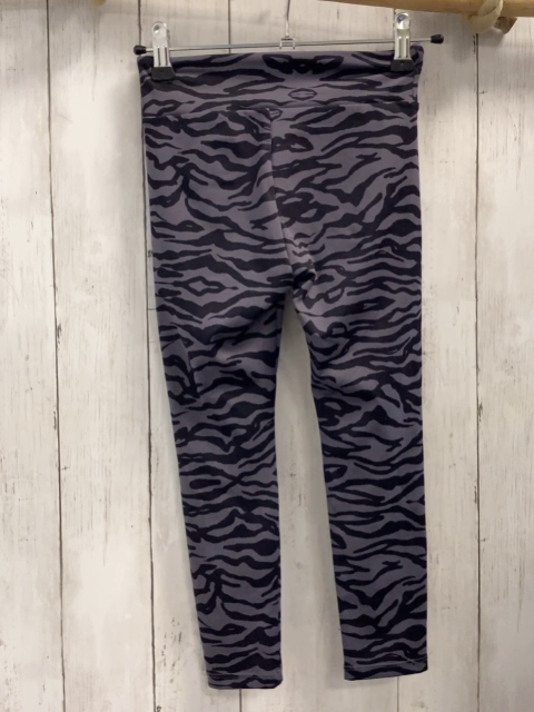 Zara  Sportleggings  Gr. 128  grau schwarz gemustert 