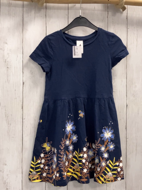  Kleid  Gr. 116  blau mit Blumen + Blättern mit Glitzer 