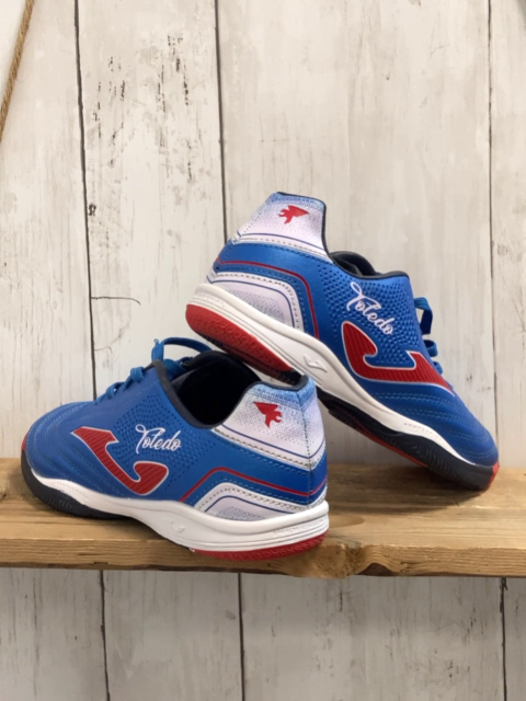 Joma  Schuhe  Gr. 34  hellblau weiß rot