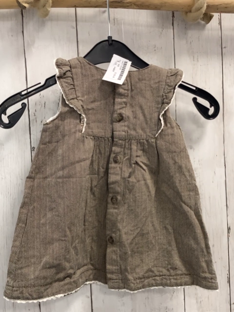 H&M  Kleid  Gr. 68  braun grau gemustert Rüschen + Saum mit weißer Häkelborte 